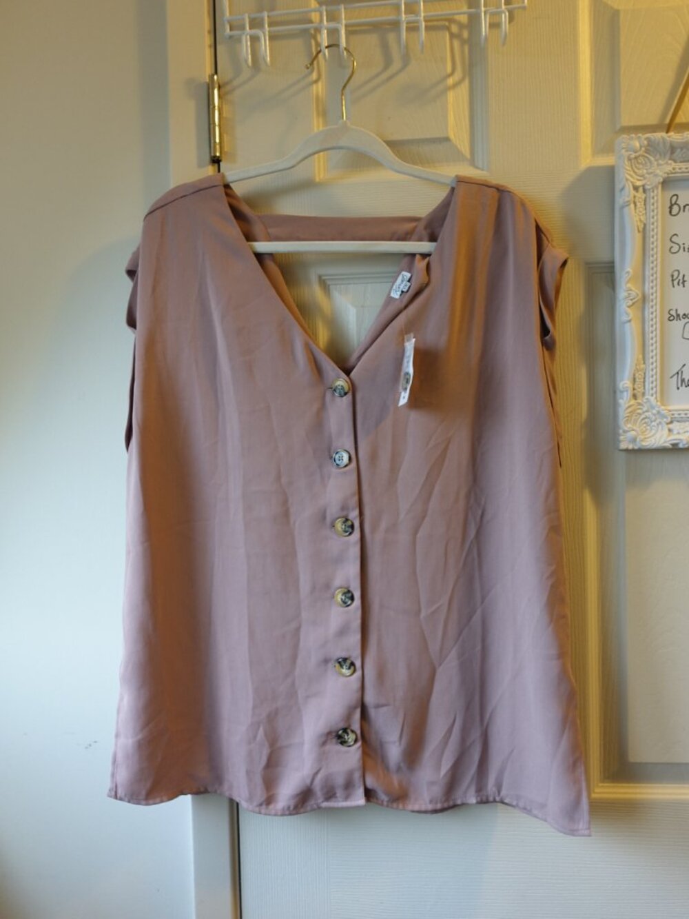 L Kismet button down sleeveless top